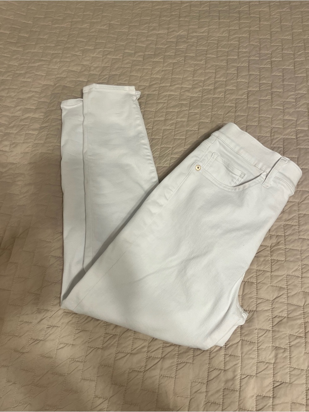 Express White Jeans with Branded Waist Label. Cropped skinny high-rise.-6